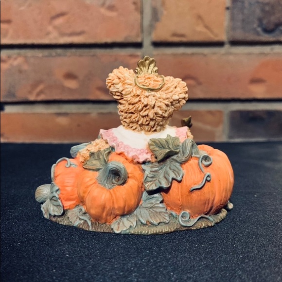 Bainbridge Bears Courtney Pumpkin Princess Collectible figurine - Picture 4 of 6